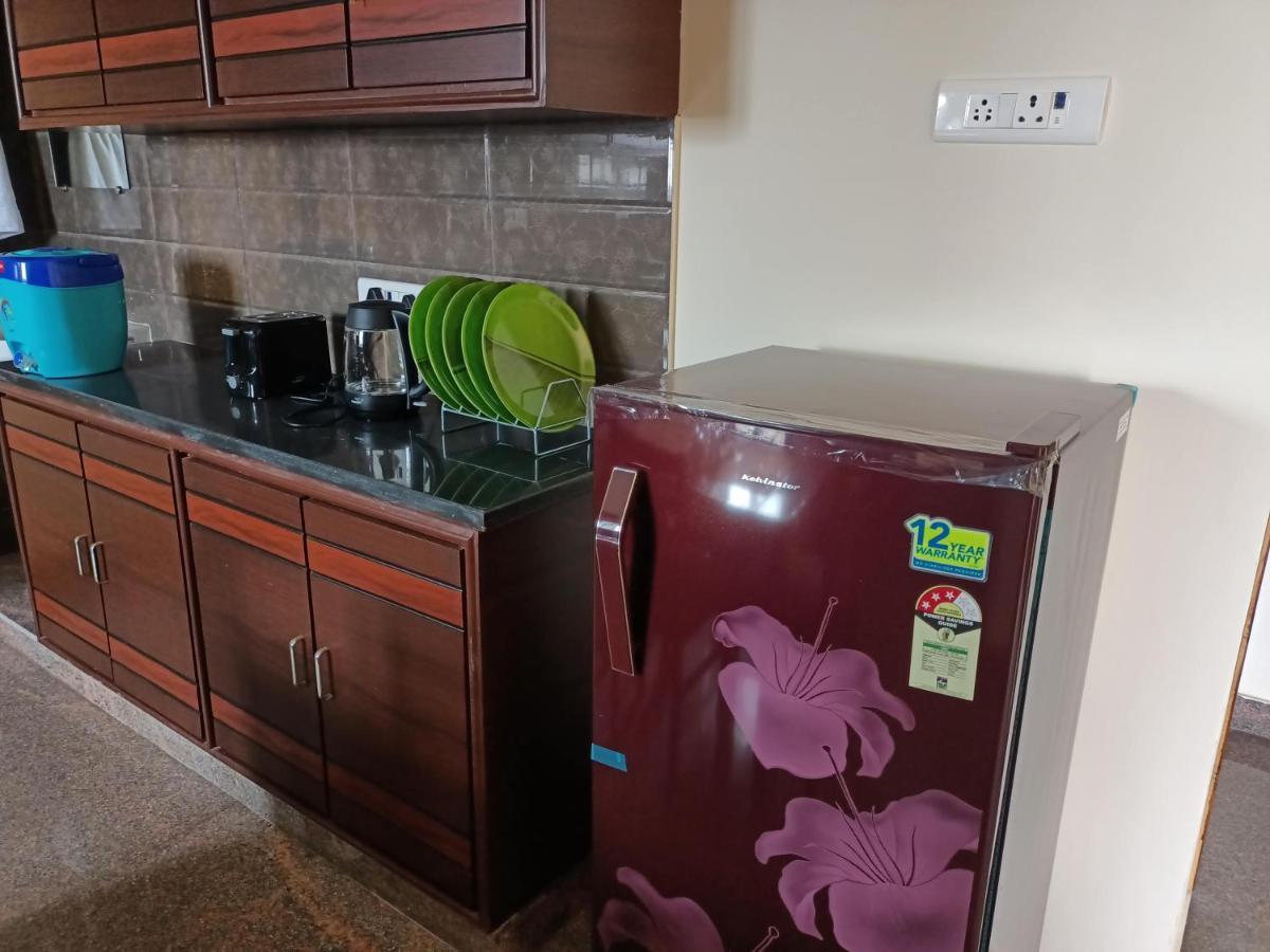 Four Seasons Home Stay 티루파티 외부 사진